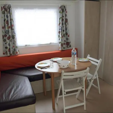 Mobil Confortable Avec Terrasse A - Api-1-52-478 *